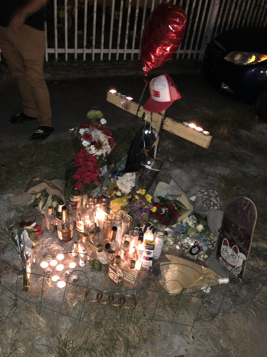 whoisv's tweet photo. Tonight was yours. #RIPMAURI https://t.co/Fh8ve1yIb3