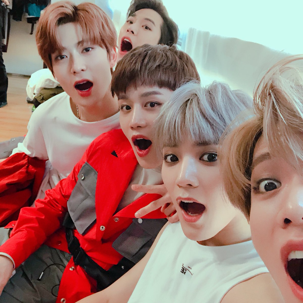 NCT 127 tweet media