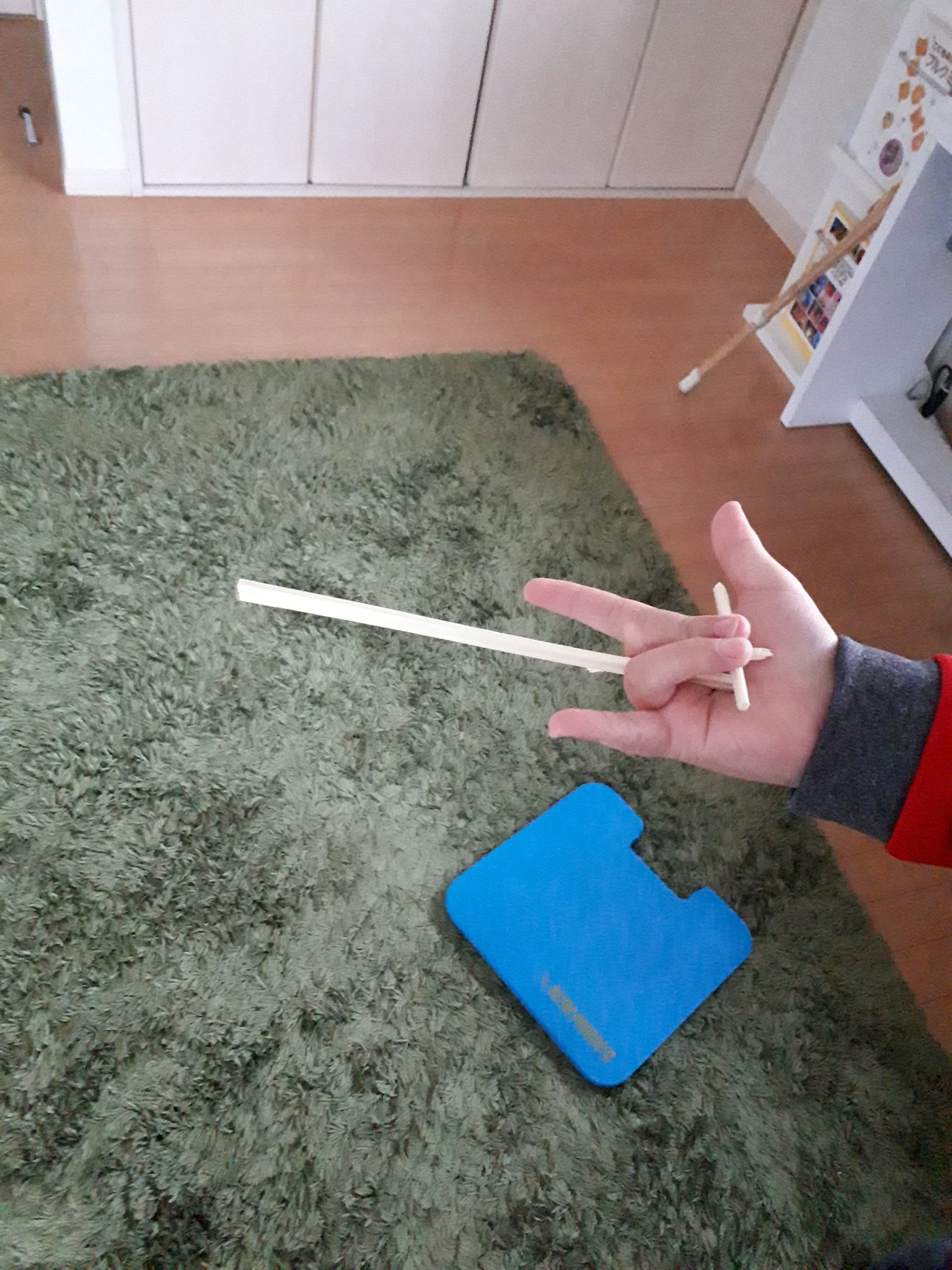 T氏のつぶやき スパイダーマン風割りばし鉄砲 凄いぞ息子よ ゴム鉄砲 スパイダーマン T Co Ycz5vhwyop Twitter T氏のつぶやき スパイダーマン風割りばし鉄砲 凄いぞ息子よ ゴム鉄砲 スパイダーマン T Co Ycz5vhwyop Twitter