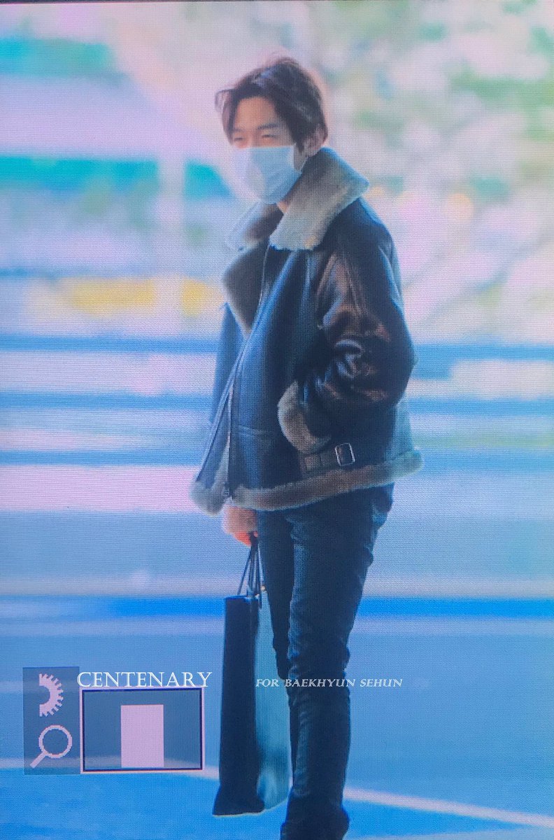 centenary9294's tweet photo. 181208 ICN
오늘 그렇게 추운데ㅠㅠㅠㅠ다뜻하게 입어야지 ㅠ☹️
#엑소 #백현 #EXO #BAEKHYUN https://t.co/NziUF4CvMy