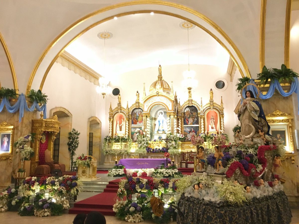 LOOK: The stunning altar of the Pasig Cathedral for a mass in commemoration  of the Solemnity of the Immaculate Conception. 📷Ian Jabson, image size:1200x900