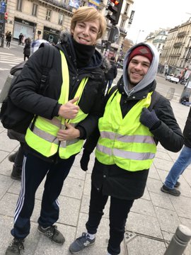 Voir l'image sur Twitter