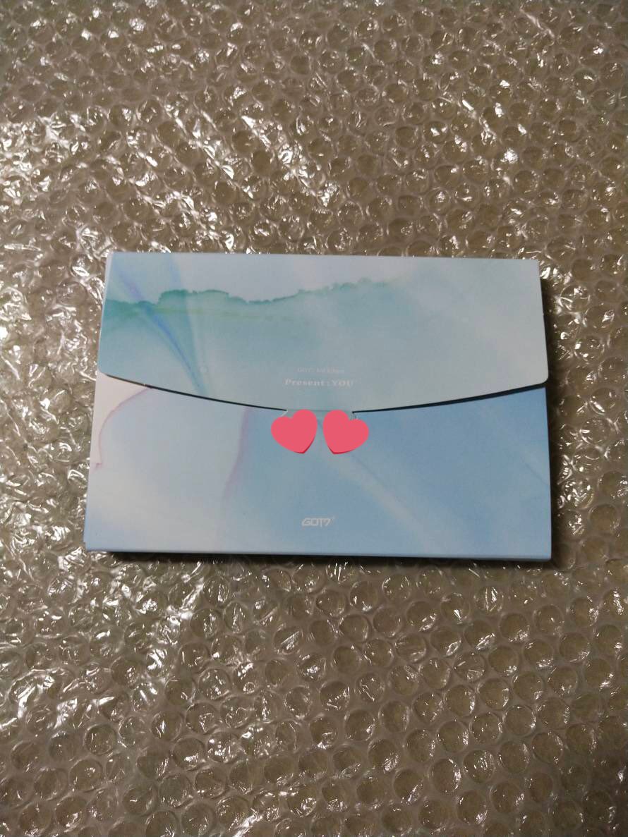 MT93lBB97's tweet photo. ขาย #ของสะสมกัซ
-การ์ดแบม 150 บ.
-Present Card set ไม่มีโค้ด 200 บ.
-ฟตบ.ยูคยอม 200 บ. 
-ทุกอย่างส่งฟรีลทบ.
#ตลาดกัซ #ตลาดนัดอากาเซ่ #ขายของสะสมgot7 #ตลาดนัดอากาเซ #ตลาดนัดกัซเซบึน #ตลาดนัดgot7 #อัลบั้มgot7 #การ์ดแบม #BamBam #บั้มเปล่า #Yugyeom #PresentCard #GOT7 #PresentYOU⁠ ⁠ https://t.co/tyuXYtdV7y