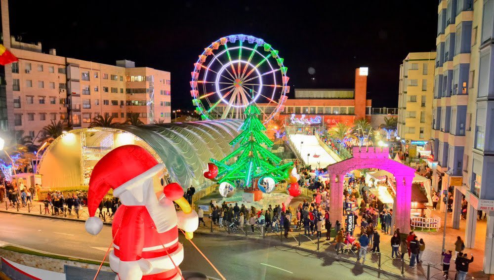 Nuestra mágica #Navidad
#MedinadeRioseco, elegida Ciudad Europea de la Navidad 2018 llega hasta <a href="/EspZurich/">ConsuladoEspZurich</a>. 🌲⭐🐫
tourinews.es/resumen-de-pre…