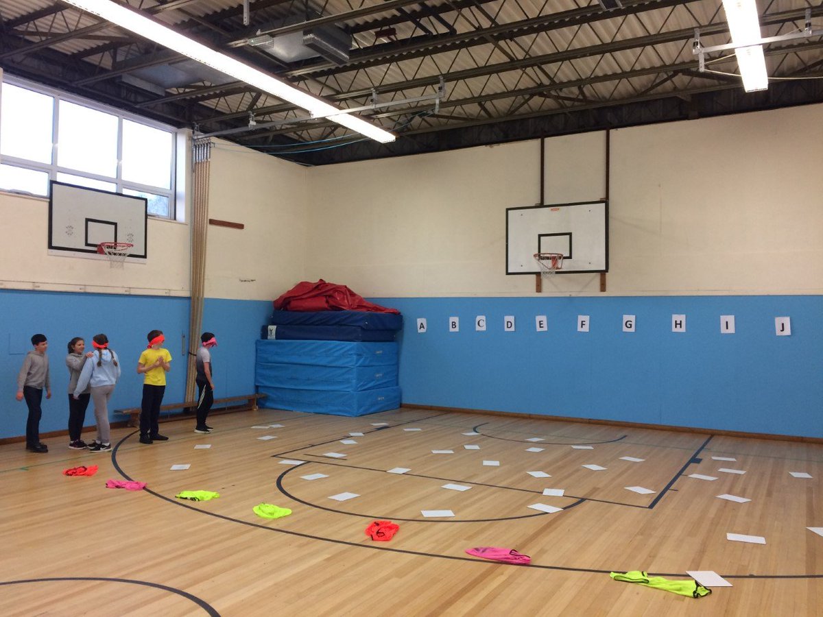 Some explosive action at our <a href="/LMDCHSCA/">LMDCHS Enrichment</a> minefield challenge. The DofE lot enjoying themselves before so wet winter walks....🥾💪🥶⛄️❄️<a href="/DofEGuernsey/">DofE Guernsey</a> <a href="/lmdcpe/">LMDC PE DEPT.</a> #Challenges #problemSolving