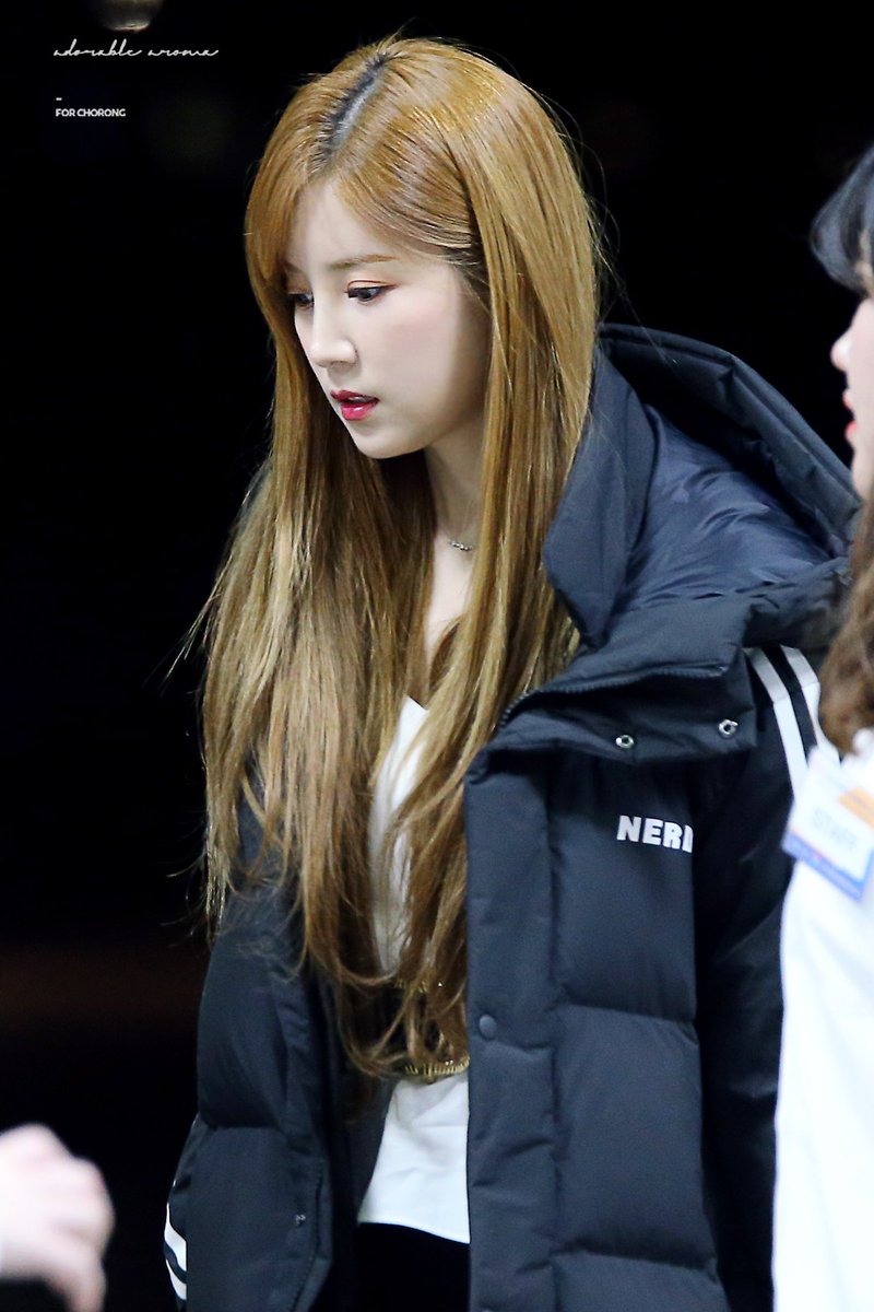 Adorablearoma_'s tweet photo. 181207 대한민국 한류대상 8pic
#에이핑크 #박초롱 #초롱 (@Apinkpcr )
https://t.co/1BTn0ApaCi https://t.co/QlqLuvgjHc