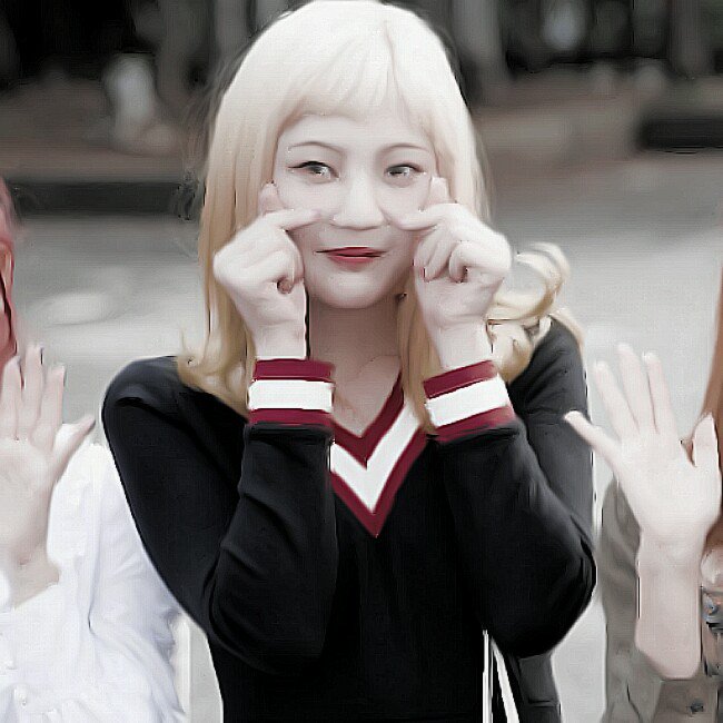 YowsO7CWtxTDAWe's tweet photo. ⭕▫#แจกดิส #joy #redvelvet ▫⭕
▫⭕กรุณารีเพื่อขอนะคะ⭕▫
☁ ใช้ในเฟซใส่ #DisPD ☁
#พื้นที่โปร https://t.co/h5RC3nKg9J
