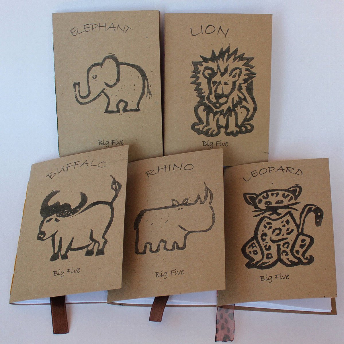 kennainafrica's tweet photo. Mini Notebooks , Mini journals , Handmade notebook , Jotter , Blank book , Scribble pad , Blank books , Mini diary , Pocket journal . https://t.co/yiCrESbPtA #KennaInAfrica #Handmade #Etsy #MiniDiary https://t.co/Bhwr9oD4lH