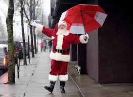 De kogel is door de kerk. We gaan het er vanavond wel op wagen. De parade gaat dus DOOR!
We duimen dat het allemaal mee zal vallen.
Mochten we onder de parade overvallen worden door zwaar weer dan zullen we een stapje harder moeten lopen. Dan hopen we natuurlijk op jullie begrip.