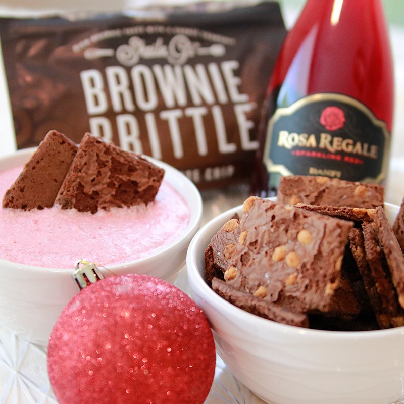 RosaRegale's tweet photo. The Rosa way to celebrate  #NationalBrownieDay in partnership with @BrownieBrittle. https://t.co/s3lpJEmrnY https://t.co/8J3GFEsPQb