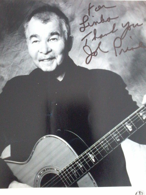 lindamludke's tweet photo. Oh boy! Tonight is the concert I've been waiting for - the great @JohnPrineMusic brings his #TreeofForgiveness tour to #LdnOnt and I've scored a front row seat. Can't wait to hear my favourite storyteller again. https://t.co/6YqpaJfs7n