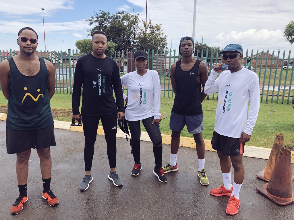 TREHOUSESBK's tweet photo. Running through these routes keeps us grounded.
#unityinmotion #therunningexchange #runningculture #sebokeng #runruthless #vaal #treturns3 https://t.co/8FEojQiHeT