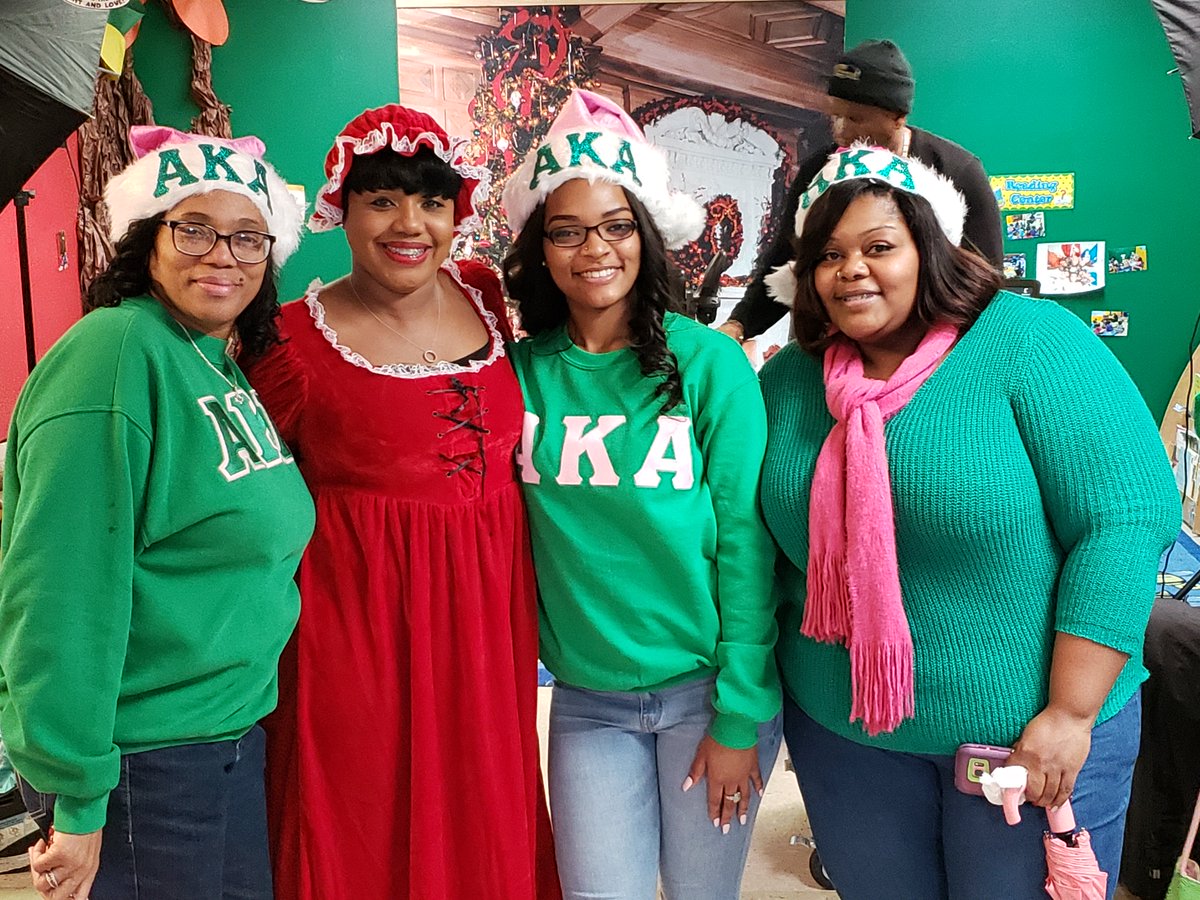 LTR_Latrobe_Mfg's tweet photo. Breakfast with Santa at Precocity Early Childhood Development in #CrittendenCoAR #PiChiOmega #AKA1908 https://t.co/zbsElXjWFr