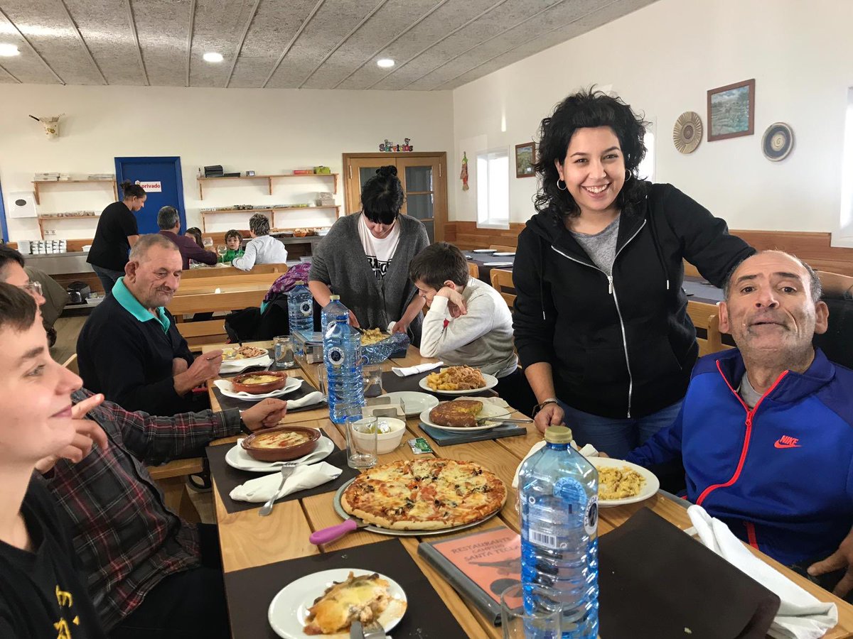 sanxerome's tweet photo. Comida no Cámping Santa Tecla - Salcidos
#CampaRespiroSanxe
Unha ponte hacia a vida independente ! https://t.co/BwopkHWe4m