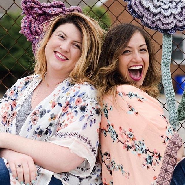 jensenpants's tweet image. Have you heard? 😃
...
@erinlindstrom and I are co-leading a 1 Day Retreat in Los Angeles on January 26th... and there are only 5 tickets left!
...
*better grab yours while you can, sister*
...
The spirits have spoken and Erin Lindstrom and I will be co-leading this intimate …