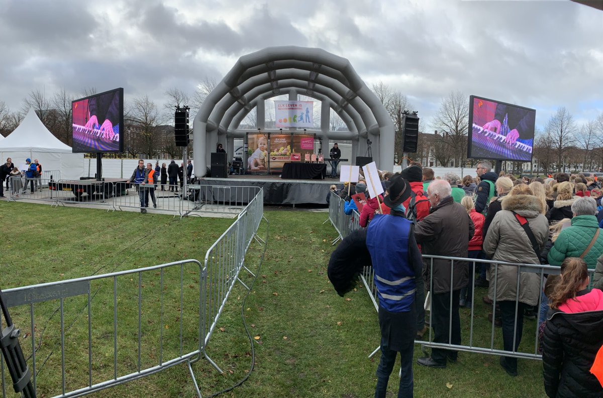 Vandaag zijn we bij mars voor leven Malieveld den haag. Techniek
