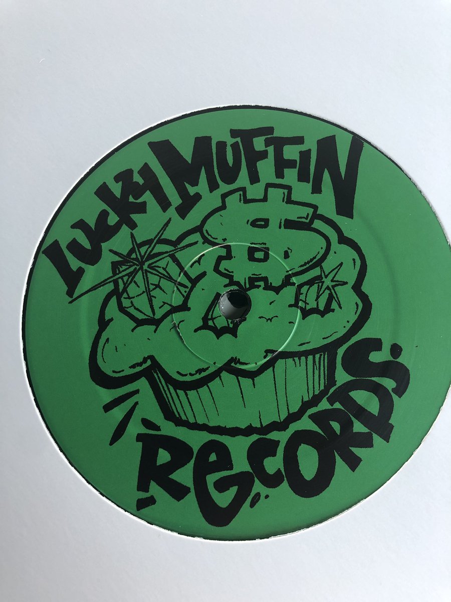 DjEpisode_'s tweet photo. Fresh from the postman, Sully & Kidlib #themagic3 #luckymuffin #mysteryisland #KidLib #junglejungle @KidLibJunglist https://t.co/7OCbedVxPl