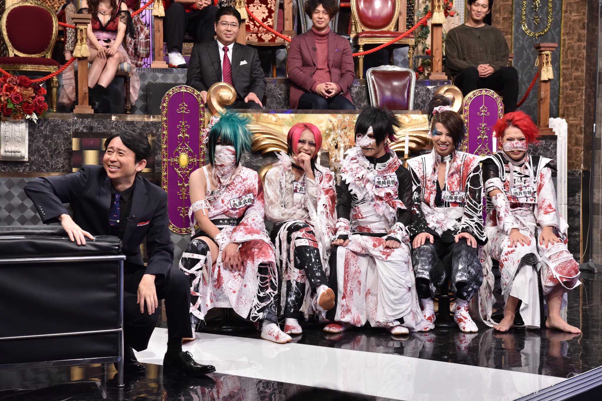 有吉反省会 在 Twitter 上 やっと12月らしくなってきた今宵は カメラを止めるな で強烈インパクト女優が突然改名 ヴィジュアル系ロックバンドの 己龍 きりゅう の ボーカル黒崎眞弥様は 自分の名前が書けない こよいもおもしろいので ぜひ