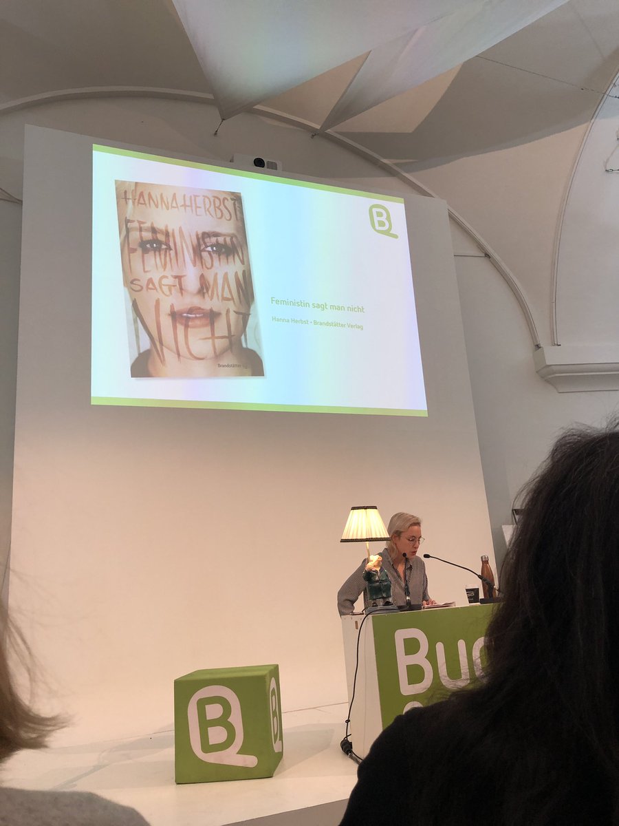 derLehnsherr's tweet photo. Erst mal Kultur.
#buchquartier https://t.co/KC7uYJ7r4U