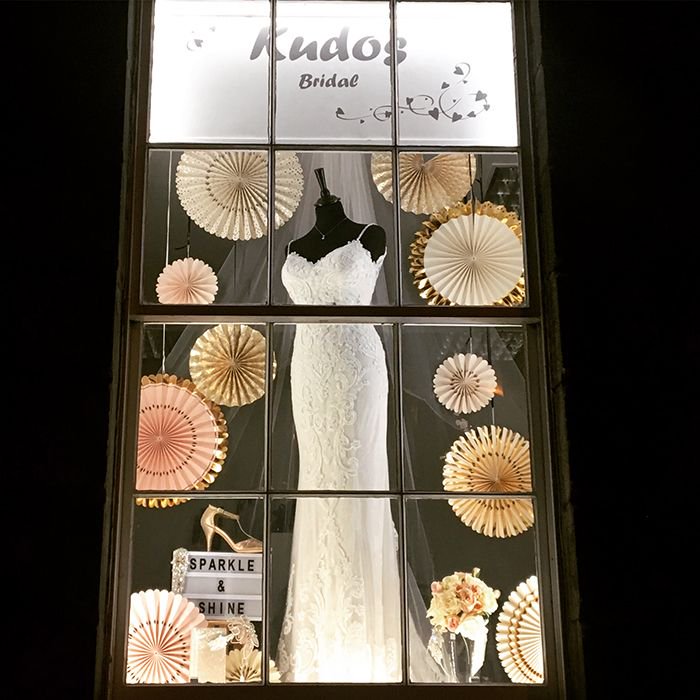 From biggest 2019 bridal trends, the need-to-know designers and who you should bring wedding dress shopping, here's the expert advice from <a href="/kudosbridal/">Kudos Bridal</a> Dunfermline 👰 👰 👰  bit.ly/KudosBridalDun