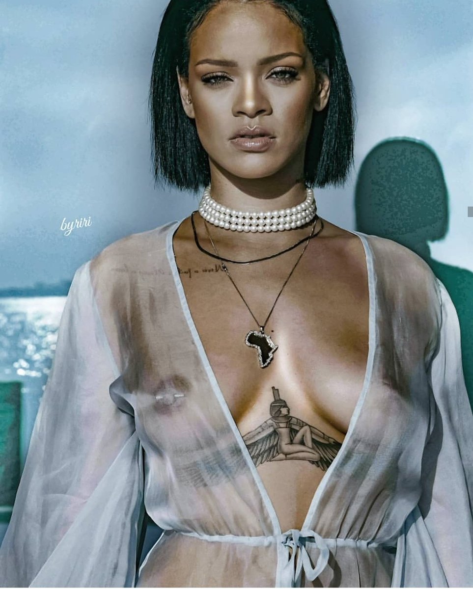 sosofaps's tweet photo. #rihannasexy #rihannaass #rihannatits https://t.co/Tw4U46LBvJ