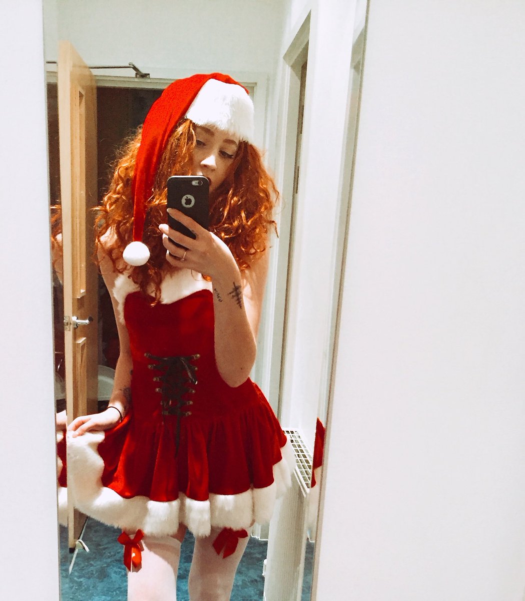 Janet devlin sexy