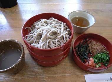 Die kulinarische Spezialitäten Iwates - Wanko soba, Iwate Wagyu Beef, Jajamen- Wählend Iwate für Natur und Bergen bekannt ist, ist die kulinarische Spezialitäten Iwates in ganze Japan sehr beliebt und spielt eine große Rolle in Gastronomieszene in Japan.
buff.ly/2BSTuFw