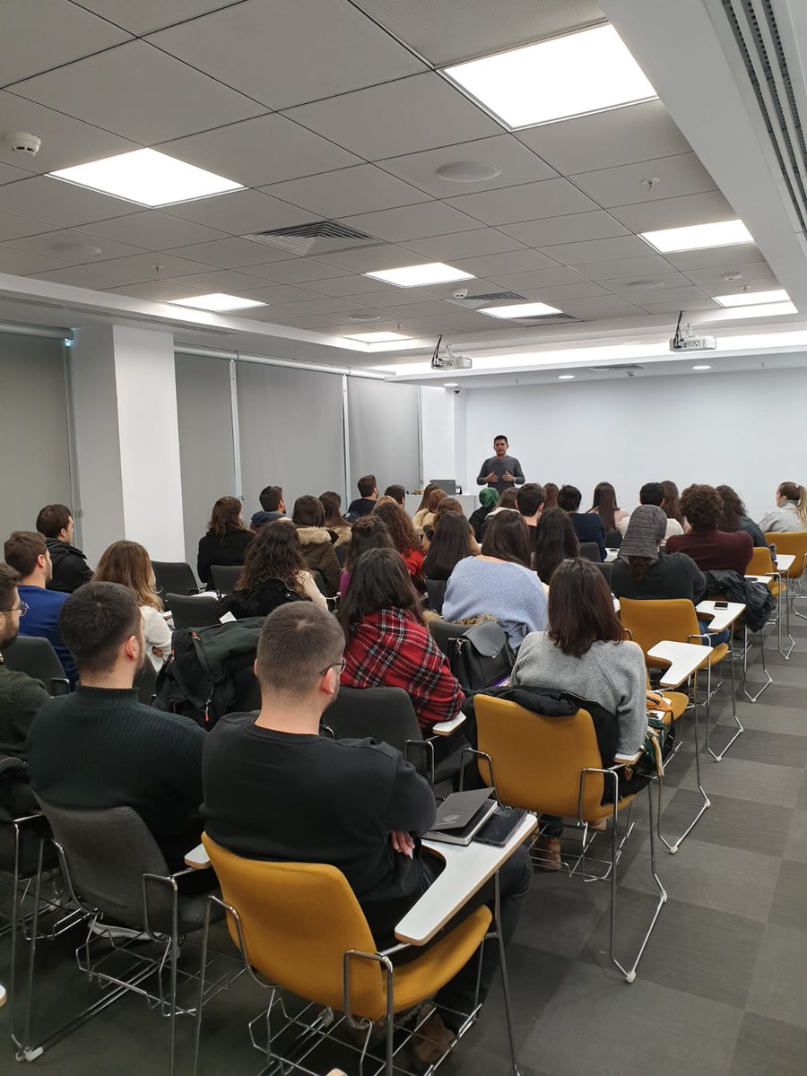 esoguettom's tweet image. Dream and Act Havacılık Etkinliğimizin ilk günü ETTOM ve @alp_havacilik Uzmanlarının sunumuyla gerçekleşti. #dreamandact #havacılık #eğitim  #etkinlik #sunum #ESOGÜ #ETTOM