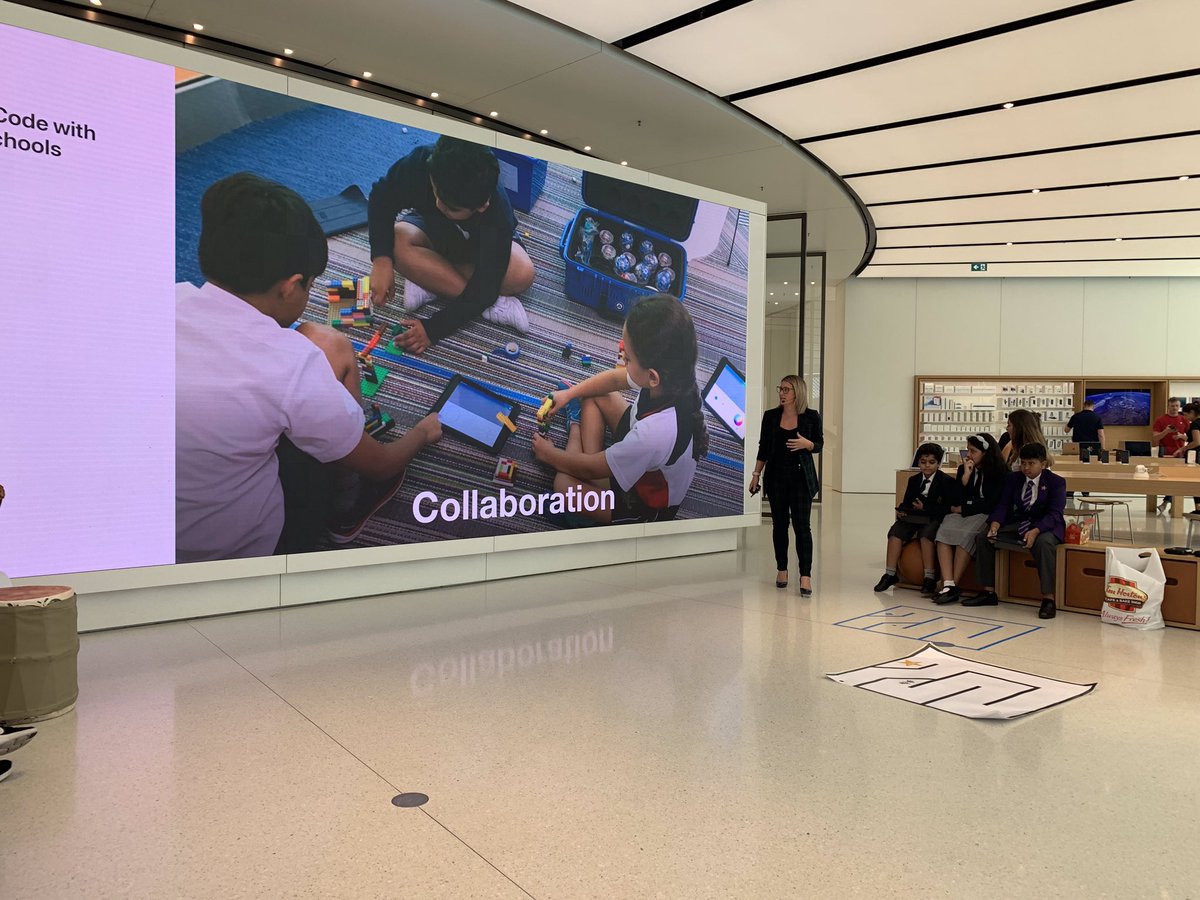 Not just learning to code, coding to learn. #AppleDistinguishedSchools #EveryoneCanCode #TodayatApple #HourofCode