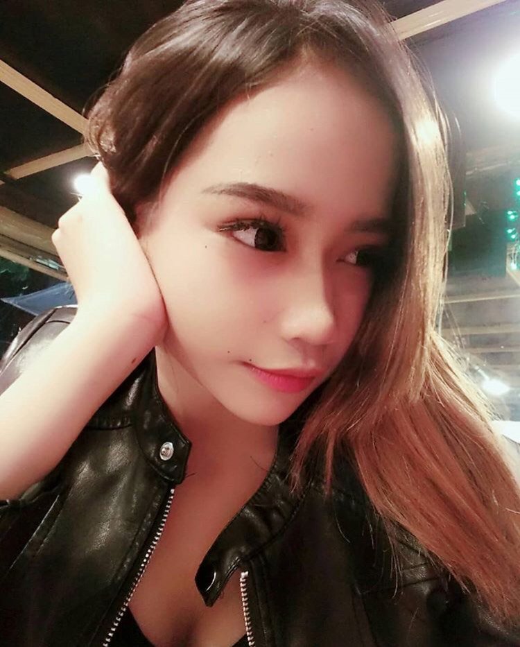 Bella_Veronica8's tweet photo. Bella Avail Job
-Vcs 200k
-Ps 150k
-Cs 150k
LINE: @ZKL1711z (pakai @)
.
.
#openvcs #opencs #vcs #vcsyuk #vcskuy #videocall #videocallsex #testivcs #cs #chatsex #cskuy #csyuk #testics #cewek #hot #horny #sexy #cewekhot #cewekhorny #ceweksexy #jablay #bisyar #bispak https://t.co/ewNl23Wixz