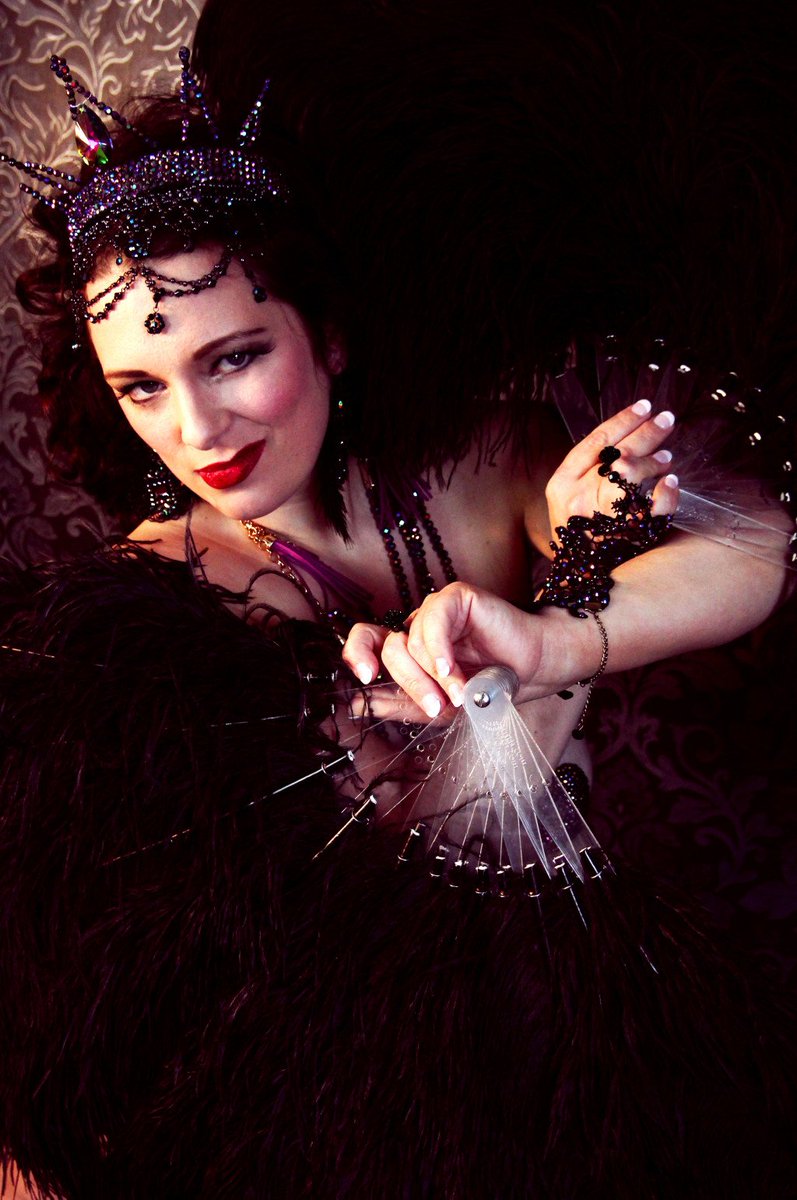 _Bluestocking_'s tweet photo. Meet The Performer: Kimmy Von Shimmy, Coming To Bluestocking Lounge Next Saturday https://t.co/imlANxX0Ua https://t.co/conYijpy5c