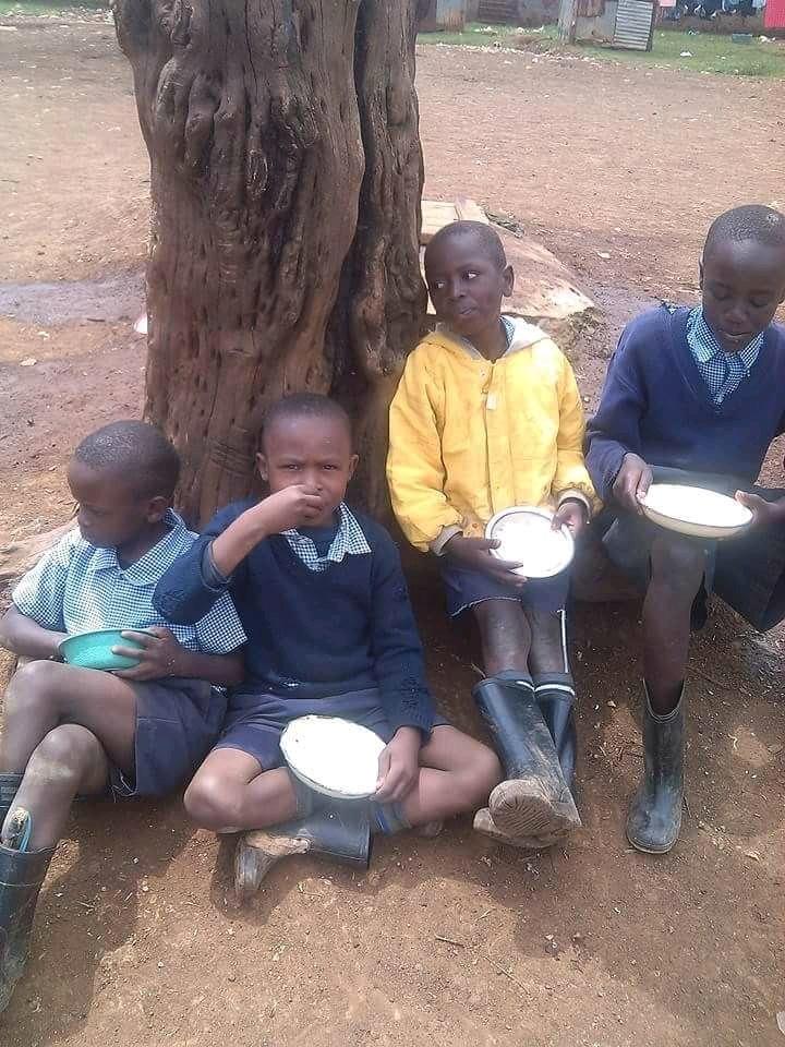 GeitzNancy's tweet image. It's sad that even student beg for food at the street any kind help is kindly appreciated deeply and Godly