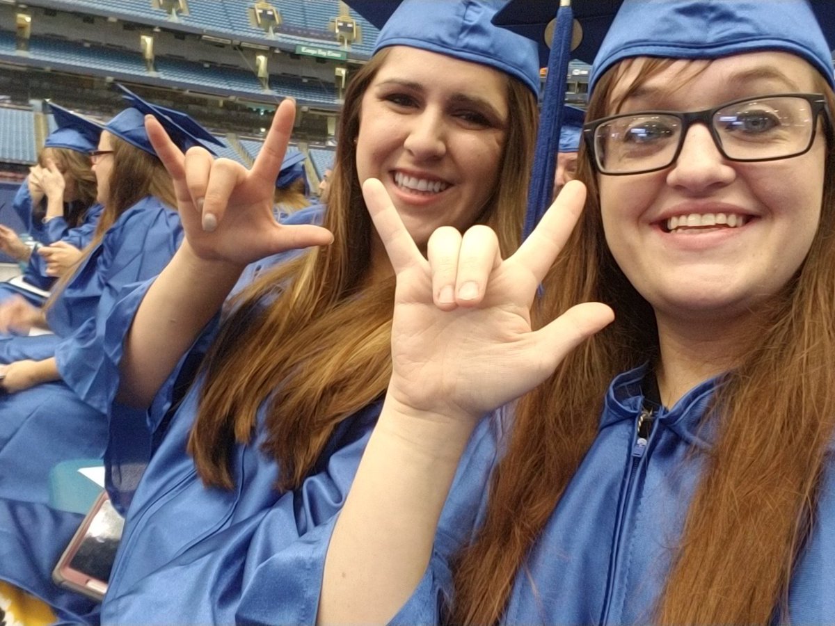 jdmgirl0707's tweet image. #spcgrad #aslinterpreters we did it!