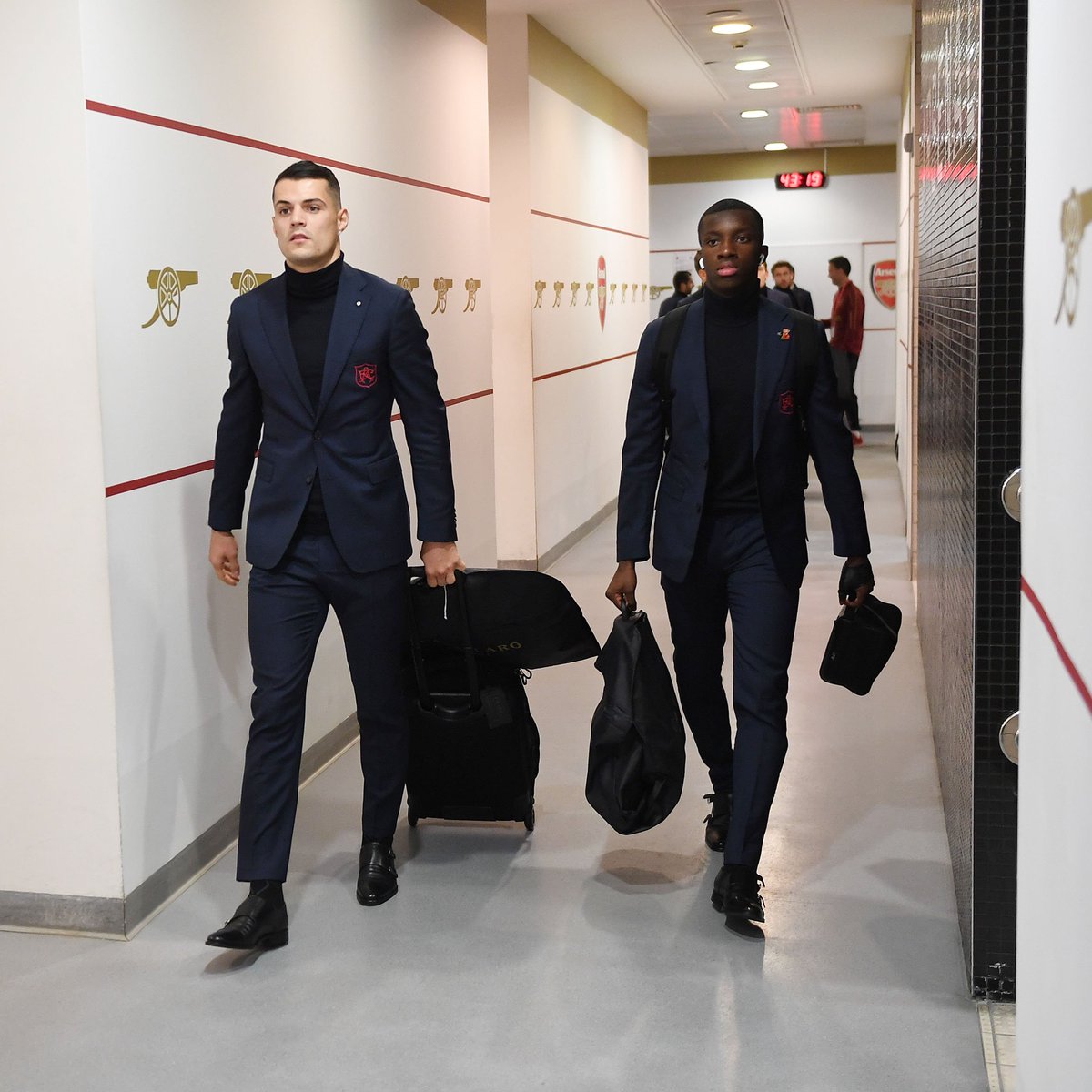 Arsenal FC (@Arsenal) on Twitter photo 2018-12-08 14:04:06 🔢 Our team once more: Leno, Bellerin, Lichtsteiner, Mustafi, Sokratis, Kolasinac, Guendouzi, Torreira, Xhaka, Aubameyang, Lacazette #ARSHUD 🔢 Our team once more: Leno, Bellerin, Lichtsteiner, Mustafi, Sokratis, Kolasinac, Guendouzi, Torreira, Xhaka, Aubameyang, Lacazette #ARSHUD