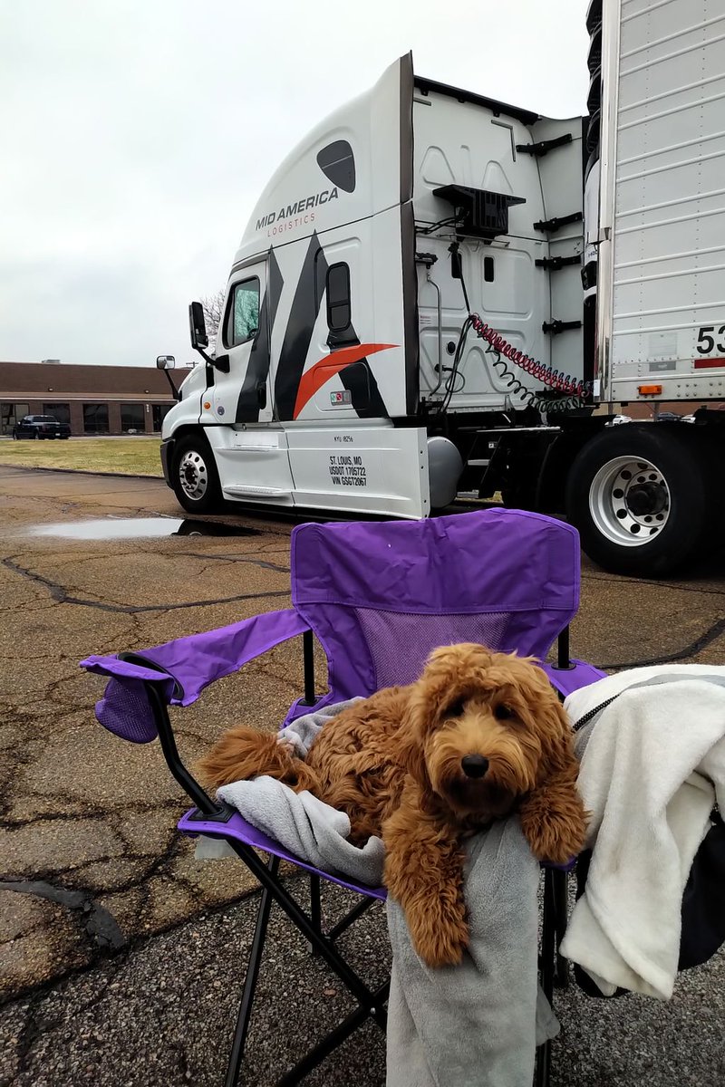 Good morning #STL! Mid America Logistics and Wise F&amp;I are getting ready to collect donations today starting at 9am for California Wildfire Victims. Please bring non-perishable food and beverages to 900 S Highway Drive in Fenton! #STLEvents #wildfire #MilesforCalifornia @wisefandi