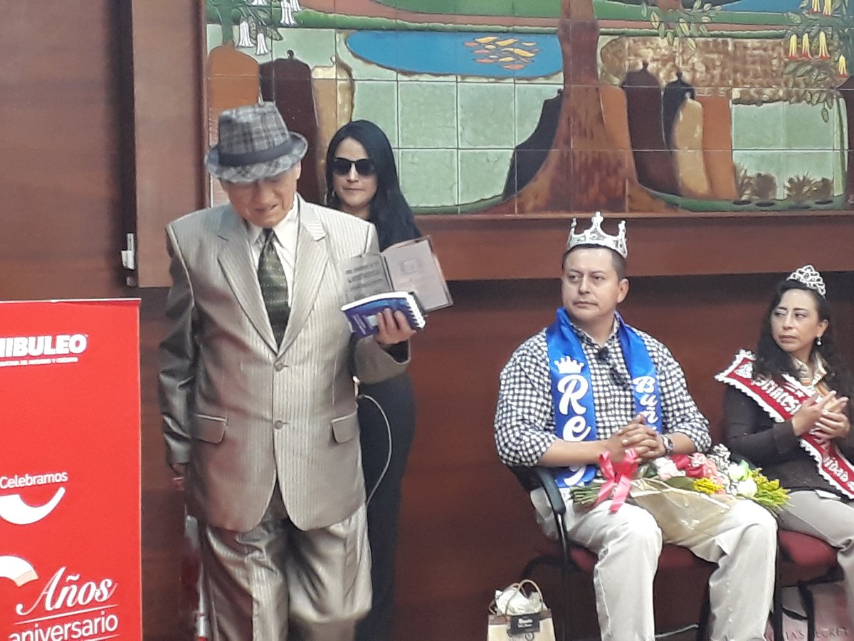 RadioCentroAmb's tweet photo. NAVIDAD》
Los periodistas de #Ambato y #Tungurahua celebraron por 4to año el programa Juntos en Navidad en el auditorio @CoacChibuleo
Hubo alegría,reconocimientos, música, reflexiones, los tradicionales buñuelos y elección de Princesita, Lucerito y Rey Buñuelo
#EstamosEnLaCumbre https://t.co/CdpXRcEVoM