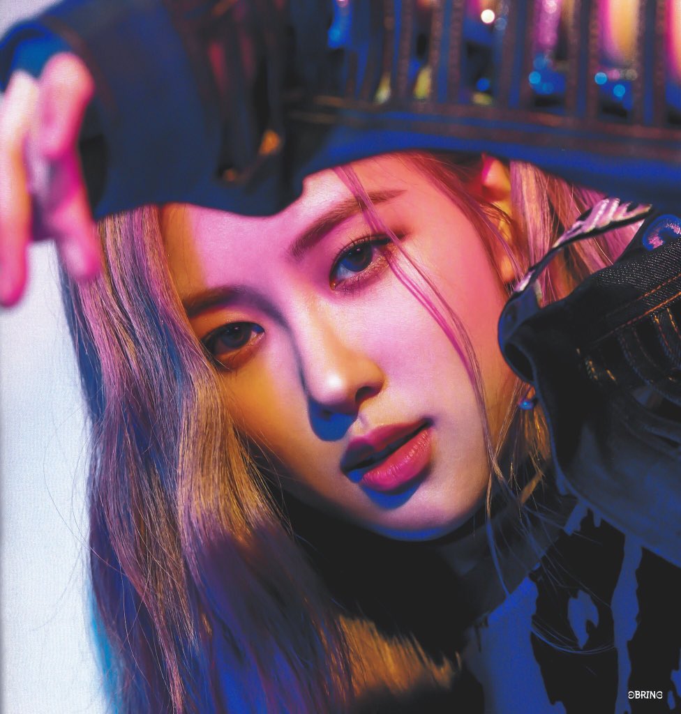 vyxrose's tweet photo. @VOYAGEFAM rosé here https://t.co/K2hnuc4czf