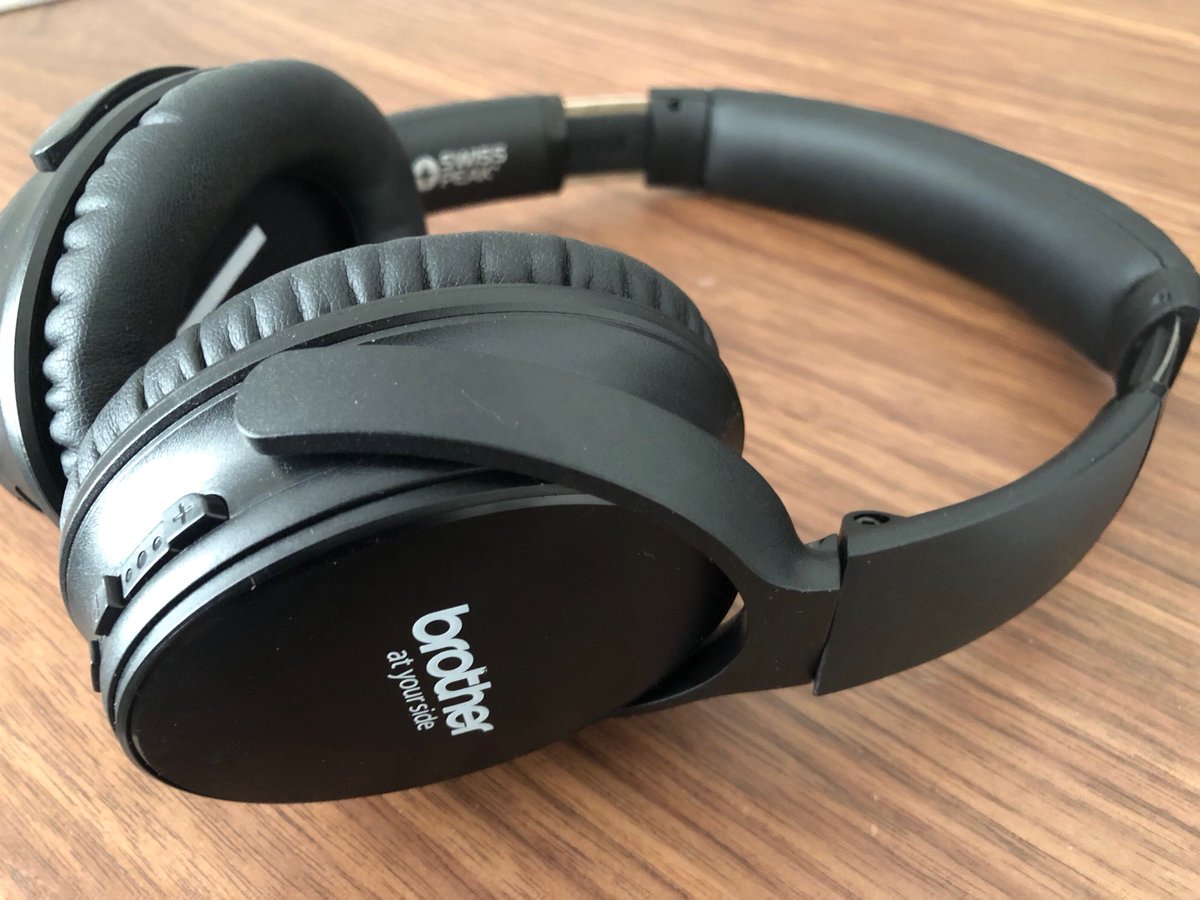 Day 8️⃣ is your chance to win a set of <a href="/Brother_UK/">Brother UK</a> wireless noise-cancelling headphones, made by Swiss Peak. 

The perfect thing for winter turbo sessions or when you’re traveling 🎧

Simply RT &amp; follow us to be in with a chance of winning. The winner will be announced tomorrow 🎁