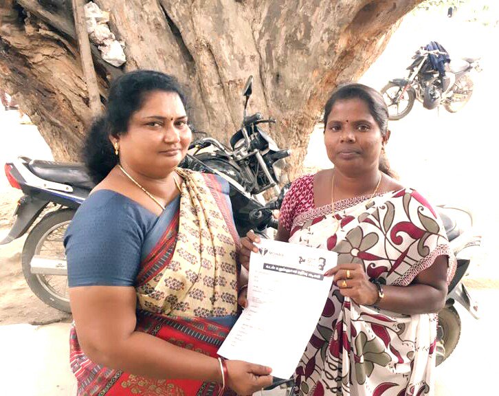 MNMWOMEN's tweet photo. நேற்று
மக்கள் நீதி மய்யம் சார்பாக நடந்த "உடலுறுப்பு தானத்தில்" குமரன் மில்ஸ் சேர்ந்தவர்கள் சுமார் 7பேர் உடலுறுப்பு தானம் செய்துள்ளார்
#Ressurrect #MNMOrganDonation
"மேட்டுப்பாளையம் தொகுதி" மகளிர் அணி திருமதி.K.லட்சுமி, திரு.ரா.பிரேம்கமல்
@nasser_kameela
#MNMWomen @sripriya https://t.co/tSyEpgMTQD