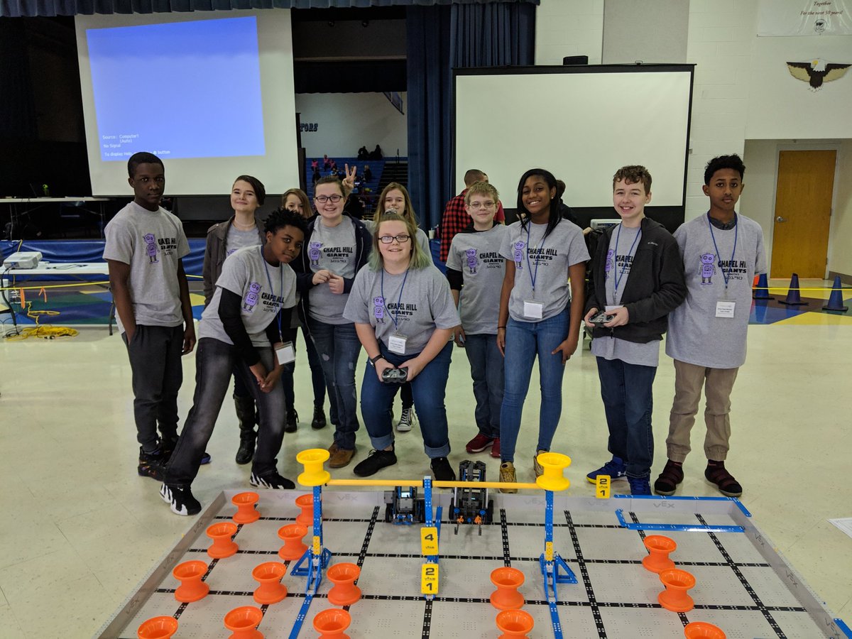 mrsheintzman's tweet photo. First competition of our season! Teams A &amp; B are ready for a great day! @CHCAthletics #WeAreWayne @PLTW_CHC https://t.co/vmDM9zjR9l