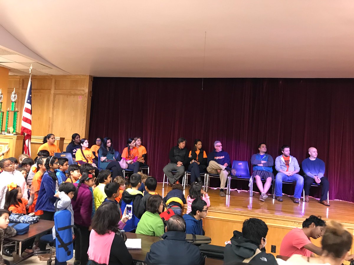 TH Rogers Chess Club tweet media