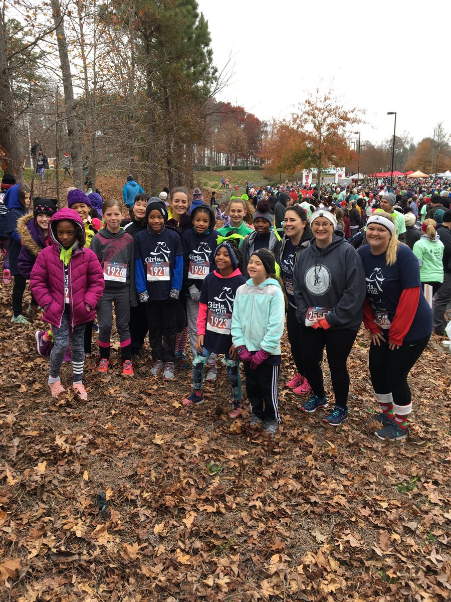 Burt_Batten's tweet image. It’s great to see the teamwork, commitment, and effort that programs like Girls in the Run inspires in students!  Kudos to ⁦@MsBakerPGES⁩ ⁦@MsSnydersClass⁩ ⁦@mscraigsflyers⁩ ⁦@mrseastclass⁩ ⁦⁦@MsBrinkley3⁩ for leading by example with this work
