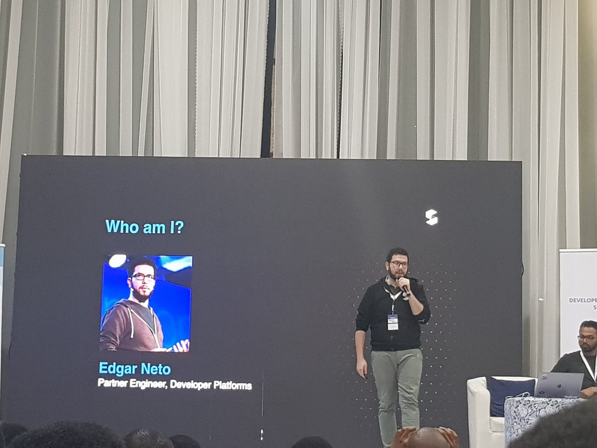 OgieBen's tweet photo. Great talk @edgarjcfn
#AR #SparkStudio #DevStartupSummit https://t.co/CZAoz3Ktjp