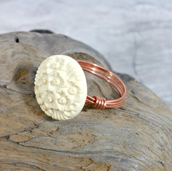 arkayscreations's tweet image. Gypsy Fashion Handmade Copper Ring, Wire Wrapped Jewelry #WireWrappedJewelry #HandmadeCopperRing 
$19.00
➤ etsy.me/2KY4SD6