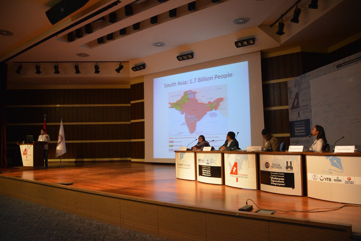 Jaidul İslam Sarker " Emergence Of Religion-Based Political Parties İn South Asia; A Social Media Analysis Of India, Pakistan And Bangladesh Perspective " başlıklı bildiri sunumlarını gerçekleştirdi.