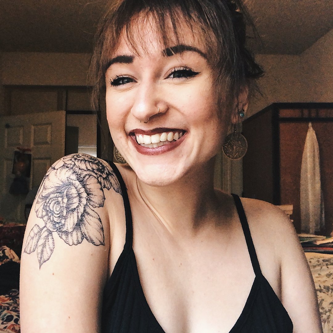 MomentaryInk's tweet image. We're afraid of commitment too 😉 @tesssmueskee
.
.
.
#temporarytattoo #flowertattoo #tattooideas #tattooideas