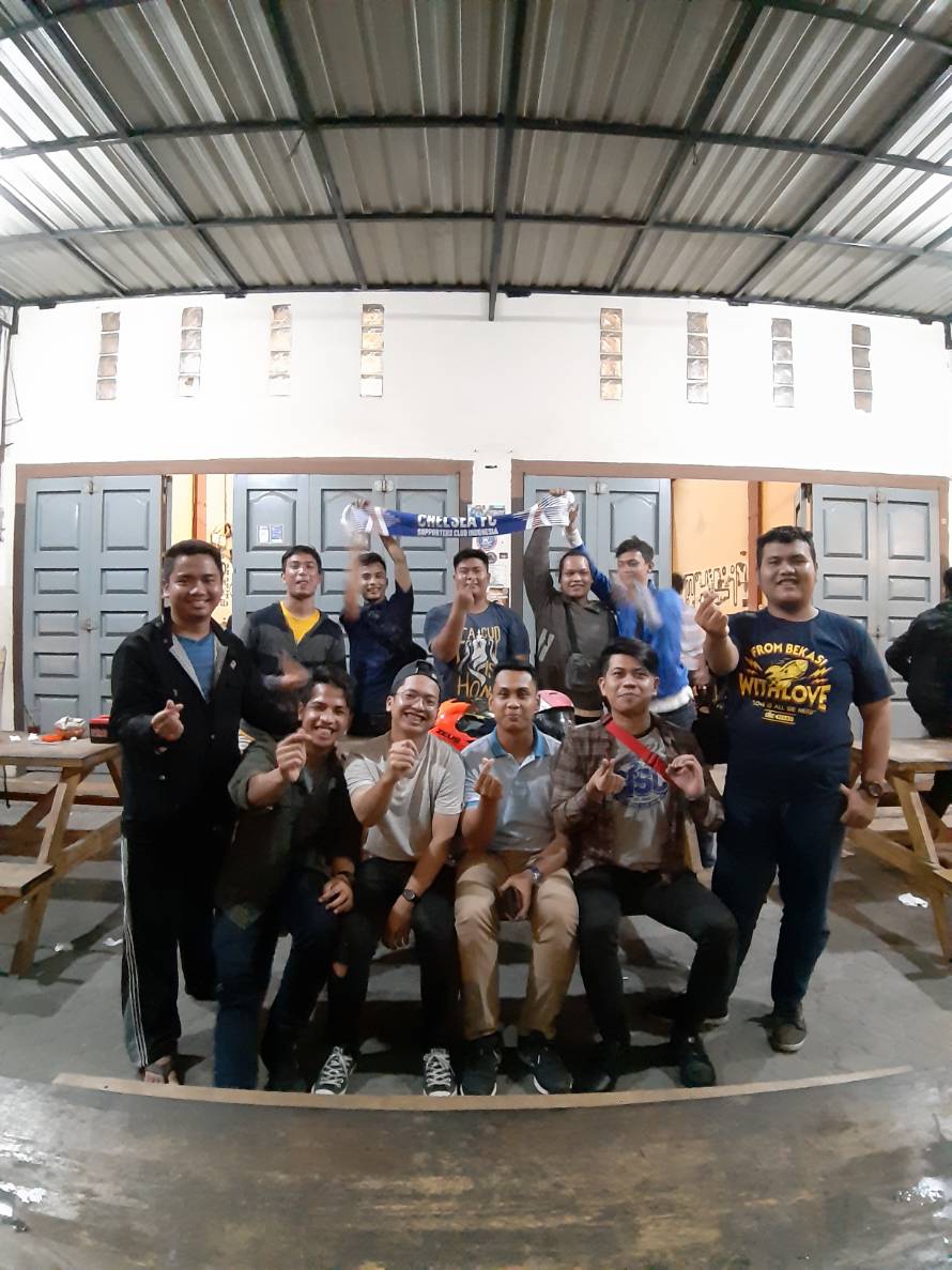 CISCmedan06's tweet photo. Terimakasih buat lekku para Pejuang Nobar yang udh join Nobar malam ini. Gak sia-sia nobar kita malam ini. Happy Blue Day. @chelseaindo #ThisIsCISC #CISCMDN #CHEMCI https://t.co/aDDSewHTEM