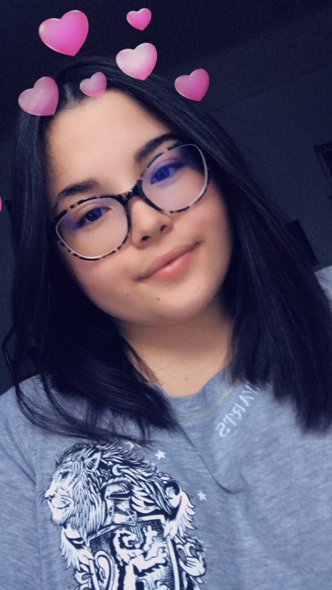 wallskaina's tweet image. nothing changed ft snapchat filters #Evolution2018