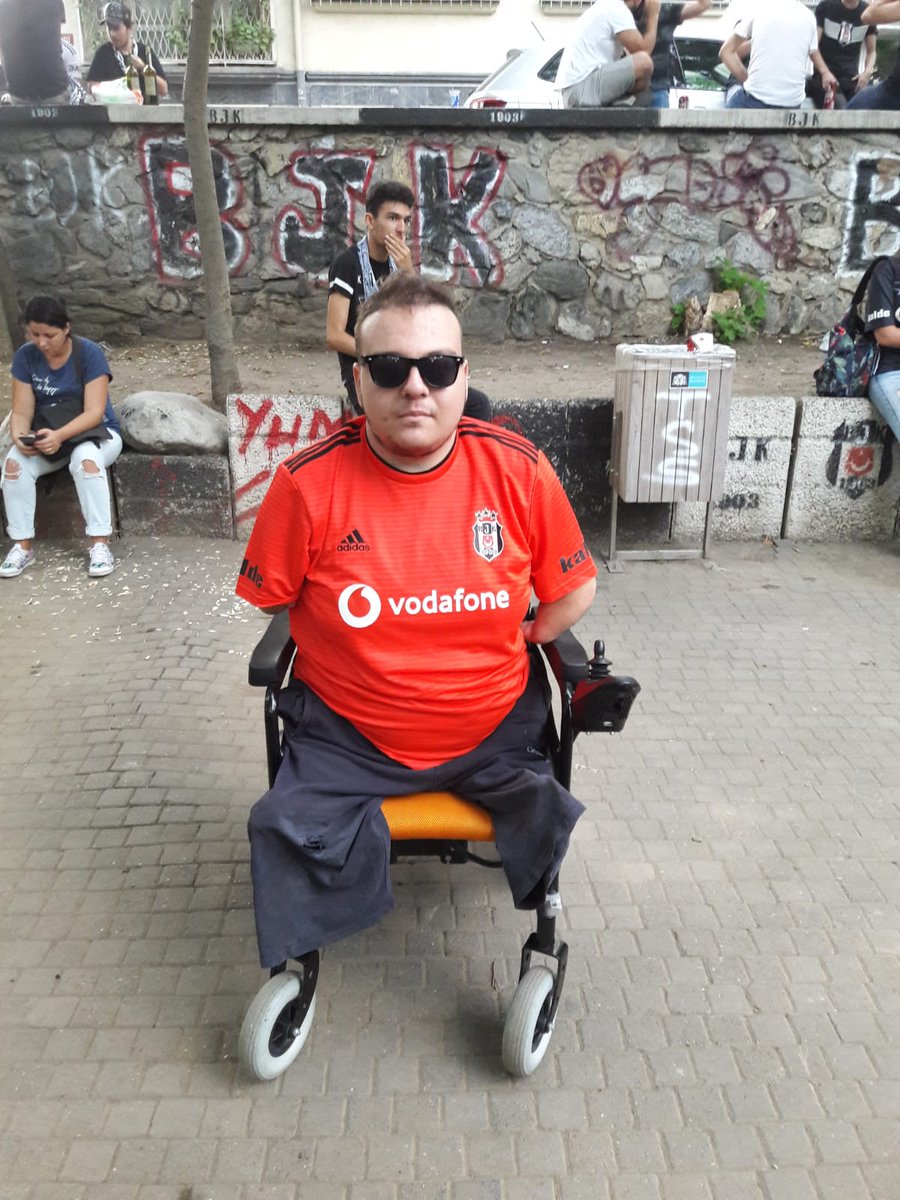 Zbigniew Radisch Ytrade Club tweet media