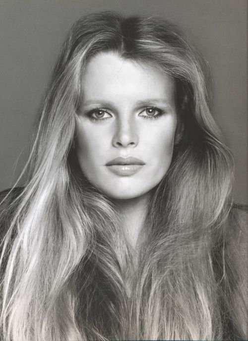 Happy birthday, Kim Basinger! 
